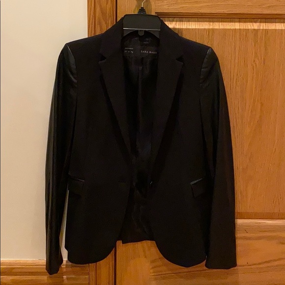 Zara Jackets & Blazers - Zara Jacket Blazer with Faux Leather Sleeves
